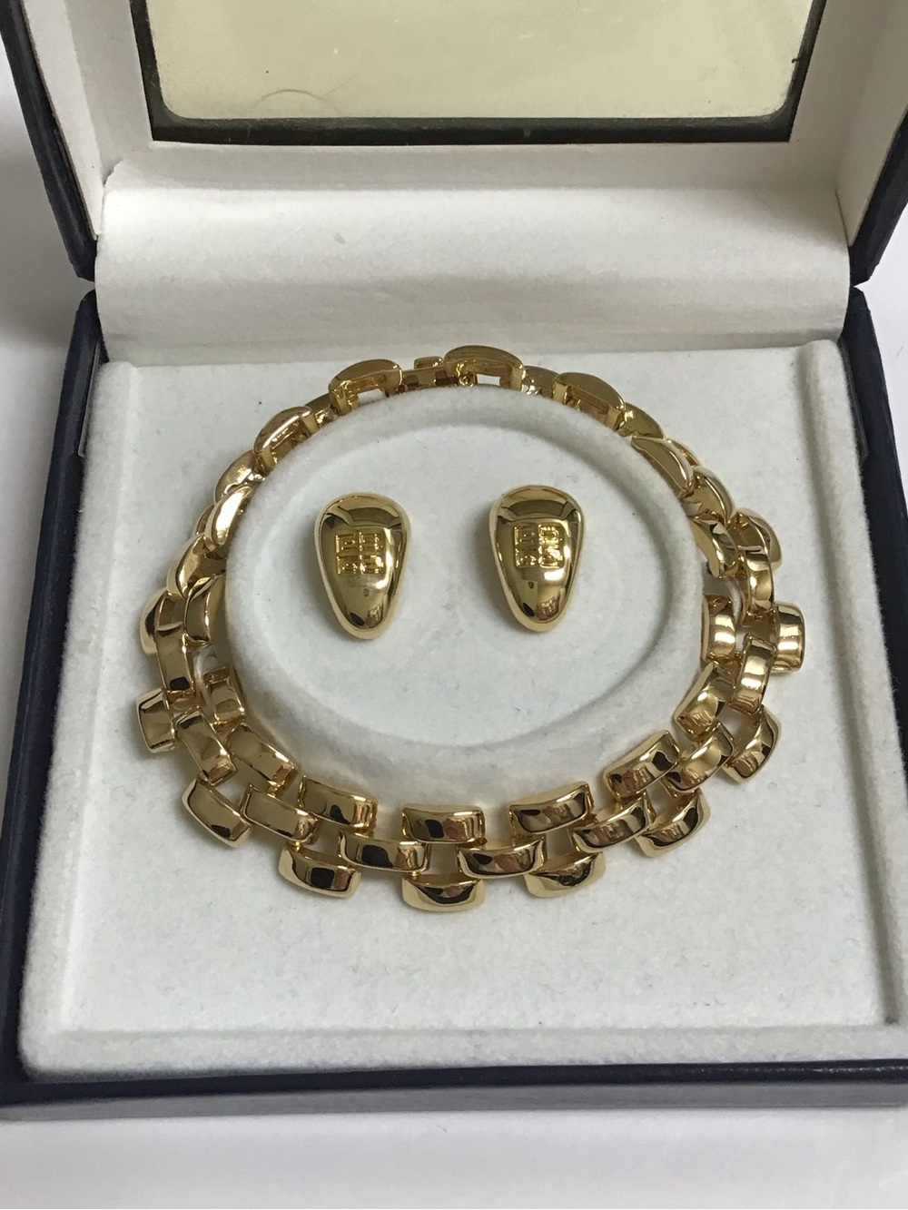 Vintage Givenchy Bijoux Panther Link Gold-Tone Bracelet Pierced Earrings SET NIB